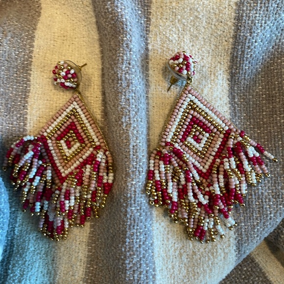 Deepa Gurnani pink earrings(bw) - Picture 1 of 3